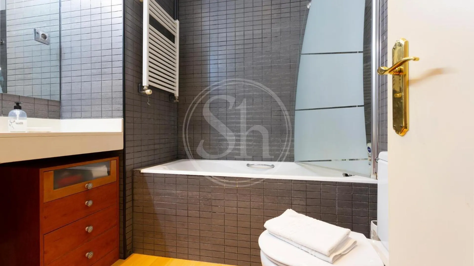 Apartamento Con Terraza En Poble Sec Barcelone Appartement